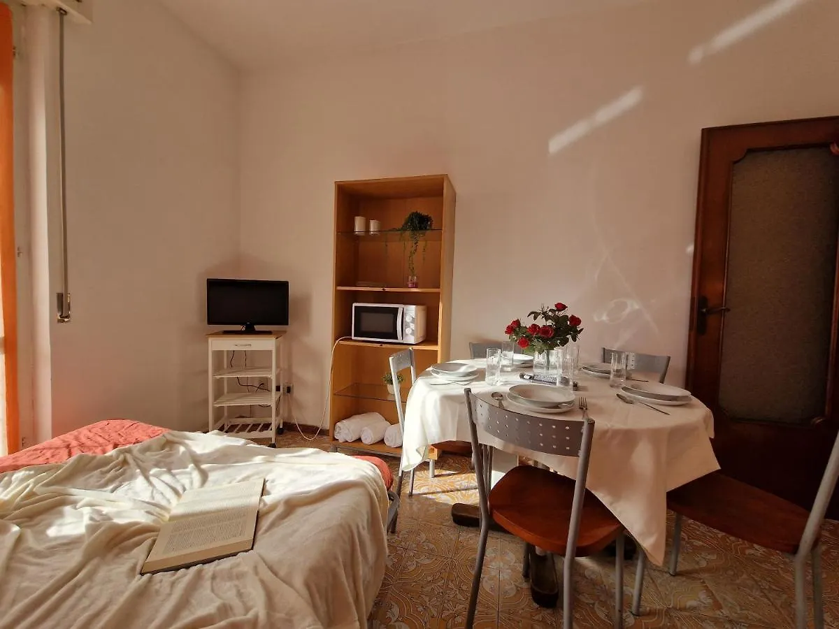 Nettuno 250 Metri Dal Mare - Free Parking Apartment Borghetto Santo Spirito Italy
